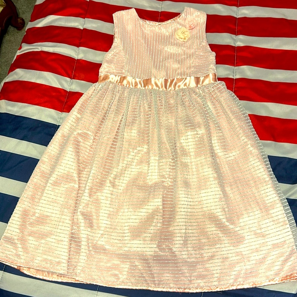 6x formal dress peachy/pink with silver stitching and satin waist. 26’’ long
